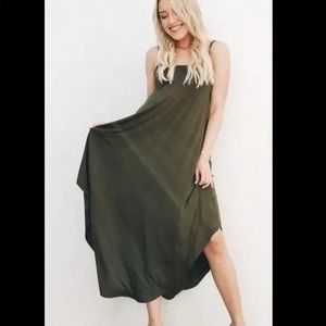 Carly Jean Maxi Dress